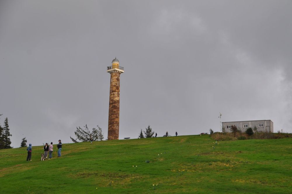 The Astoria Column is remarkable and I must look up the story of this structure. In the meantime, this is what it looks like.